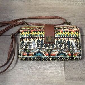 Sakroots Phone Wallet Crossbody Wristlet Artist Circle One World Natural/Brown